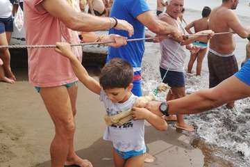 Chinchorro y varada del pescado pasados por agua (Foto TA)